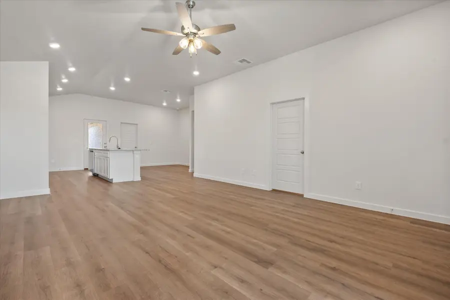 7216 8th Street, Lubbock, TX 79416 - Image #3