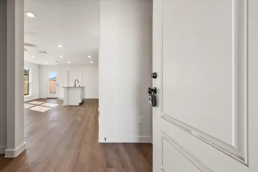 1607 N Clinton Avenue, Lubbock, TX 79416 - Image #3