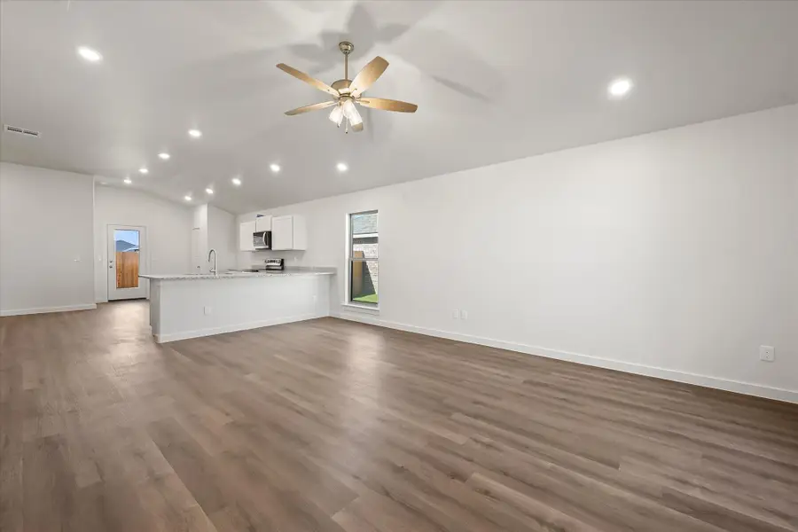 1317 N Chicago Avenue, Lubbock, TX 79416 - Image #3