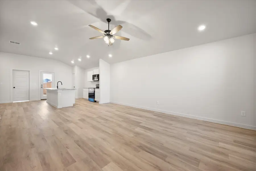 1315 N Chicago Avenue, Lubbock, TX 79416 - Image #3