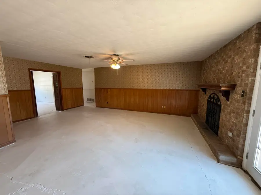 5437 8th Place, Lubbock, TX 79416 - Image #2