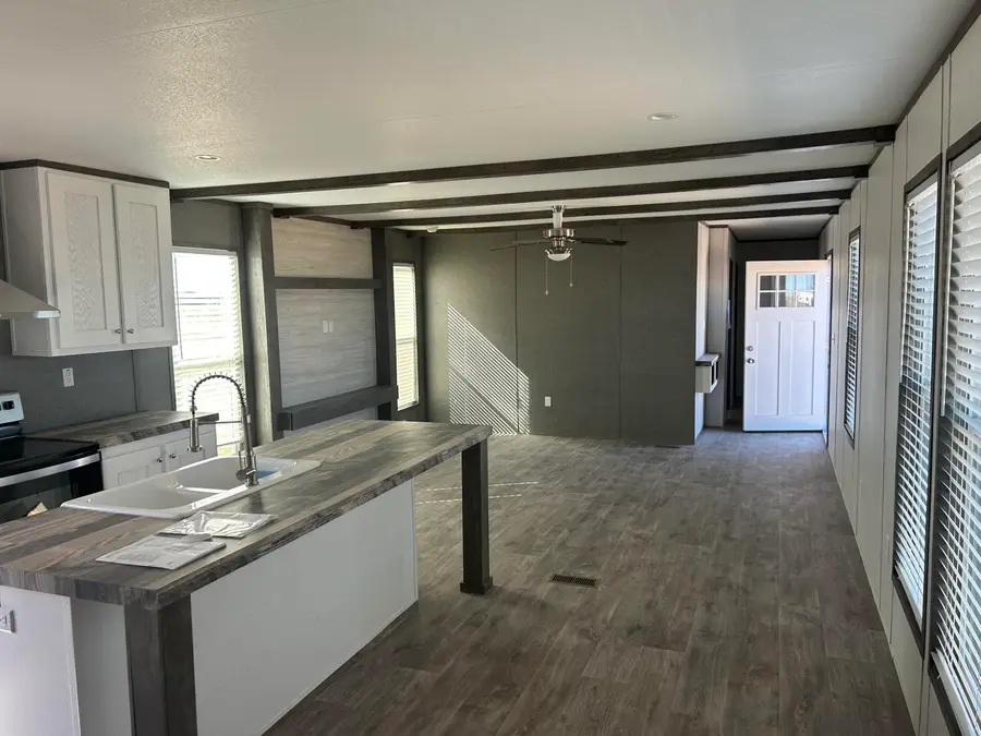 6928 Pr Kimber, Shallowater, TX 79363 - Image #2