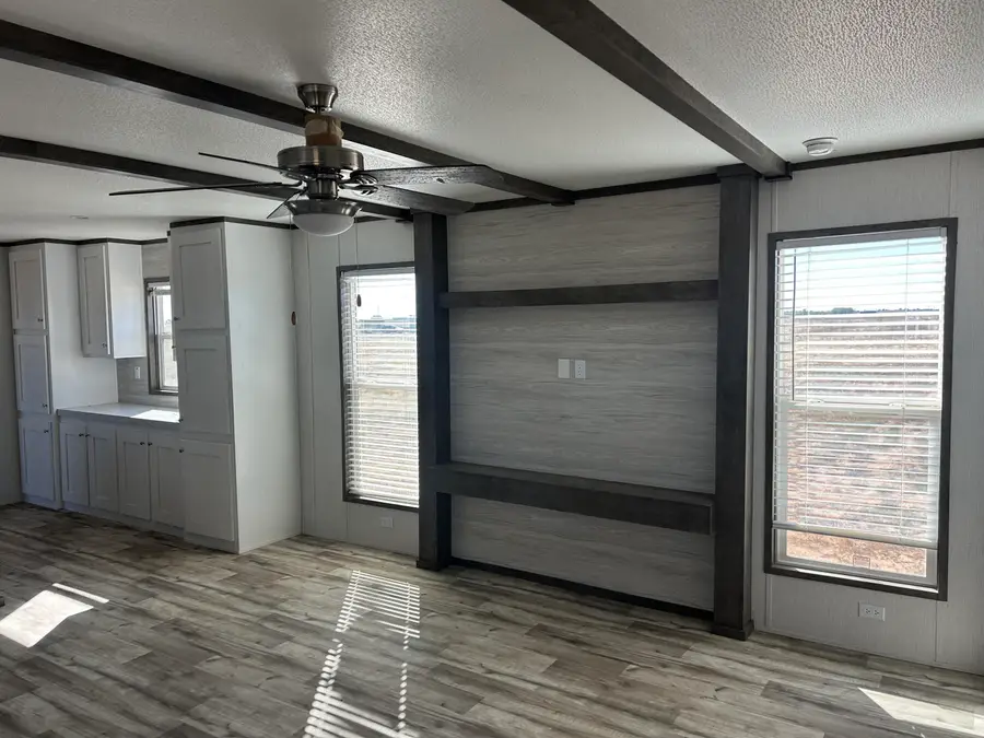 6932 Pr Kimber, Shallowater, TX 79363 - Image #2