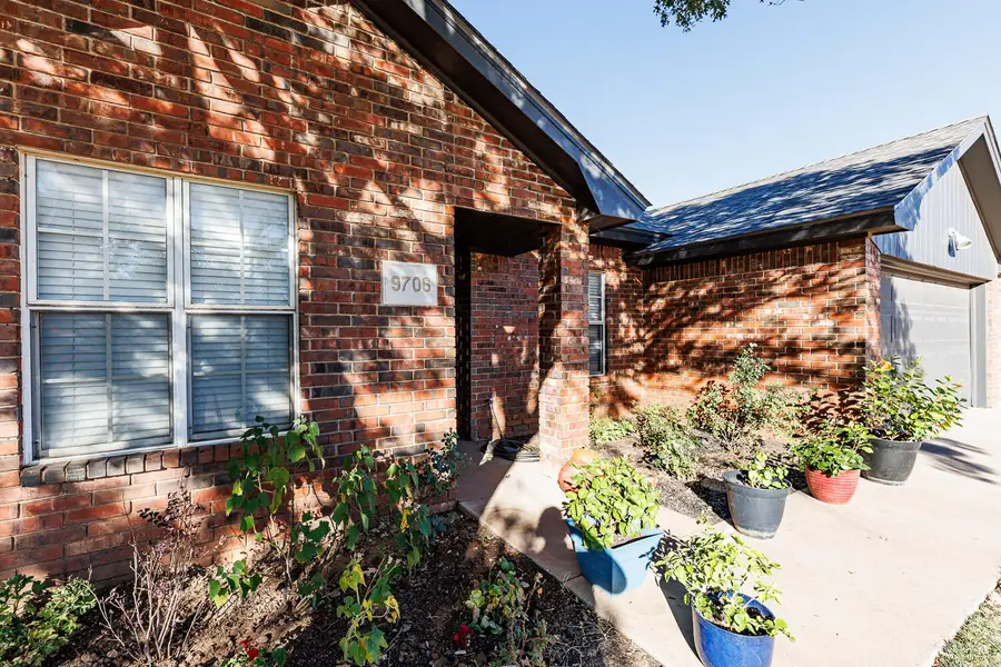 9706 Aberdeen Avenue, Lubbock, TX 79424 - Image #3