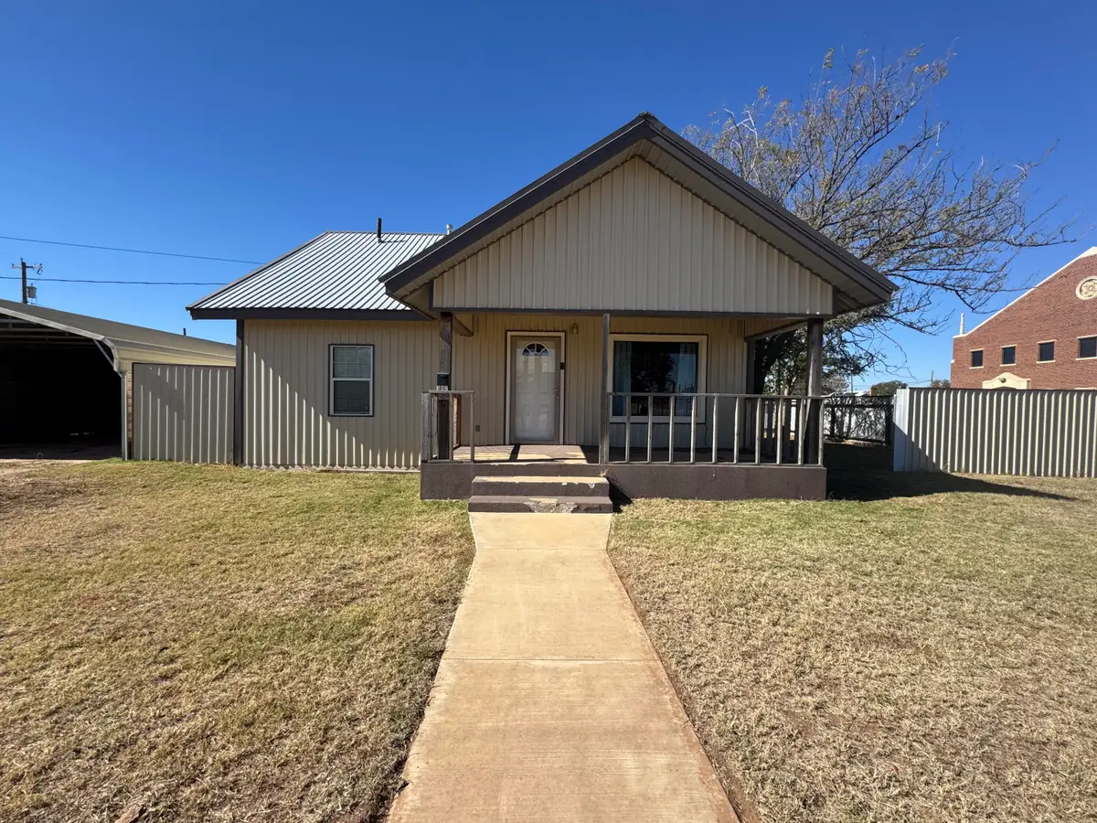 302 S Avenue G, Lamesa, TX 79331 - Image #1