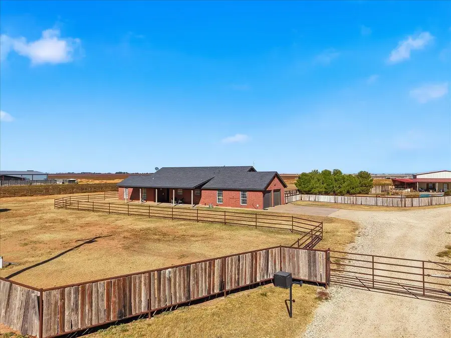 5901 E County Rd 7900, Slaton, TX 79364 - Image #2