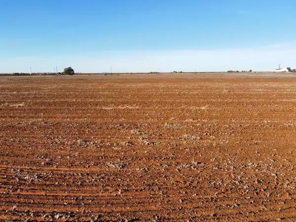 6621 Tiger Road, Ropesville, TX 79358