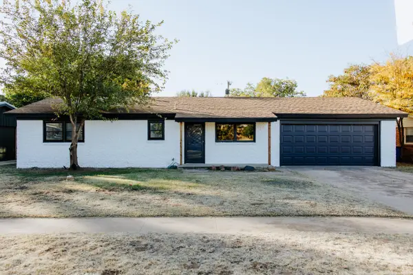 1206 E Hester Street, Brownfield, TX 79316