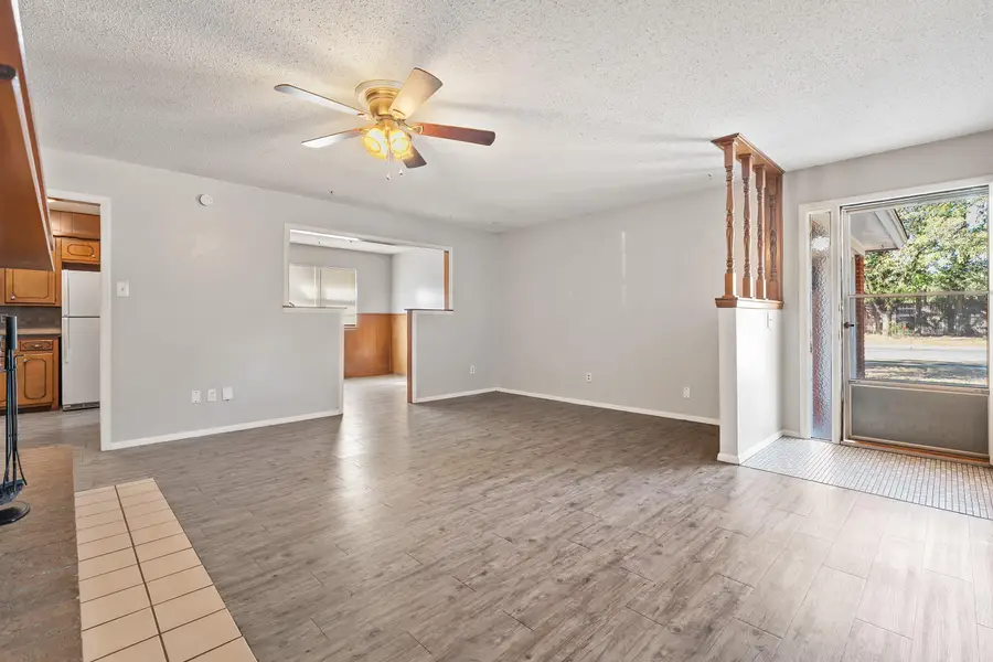6715 Hartford Avenue, Lubbock, TX 79413 - Image #3