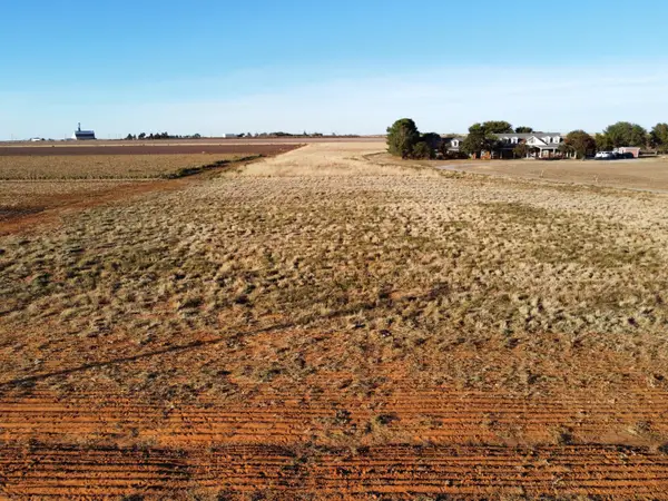 6669 Tiger Road, Ropesville, TX 79358