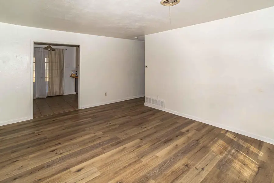 5104 45th Street, Lubbock, TX 79414 - Image #3