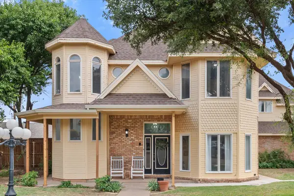 912 Velray Avenue, Abernathy, TX 79311