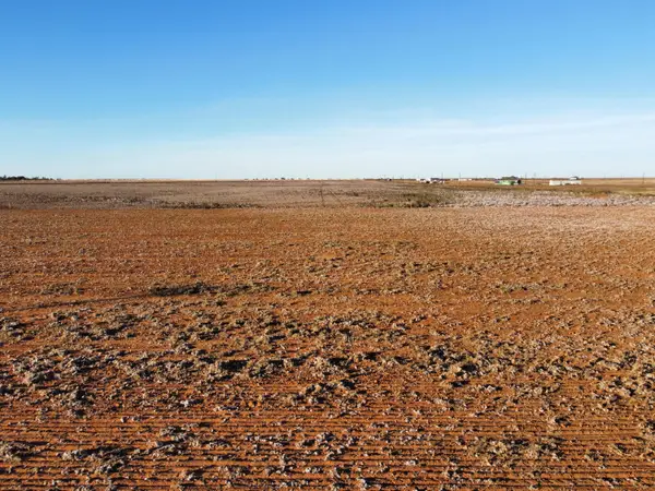 6707 Tiger Road, Ropesville, TX 79358