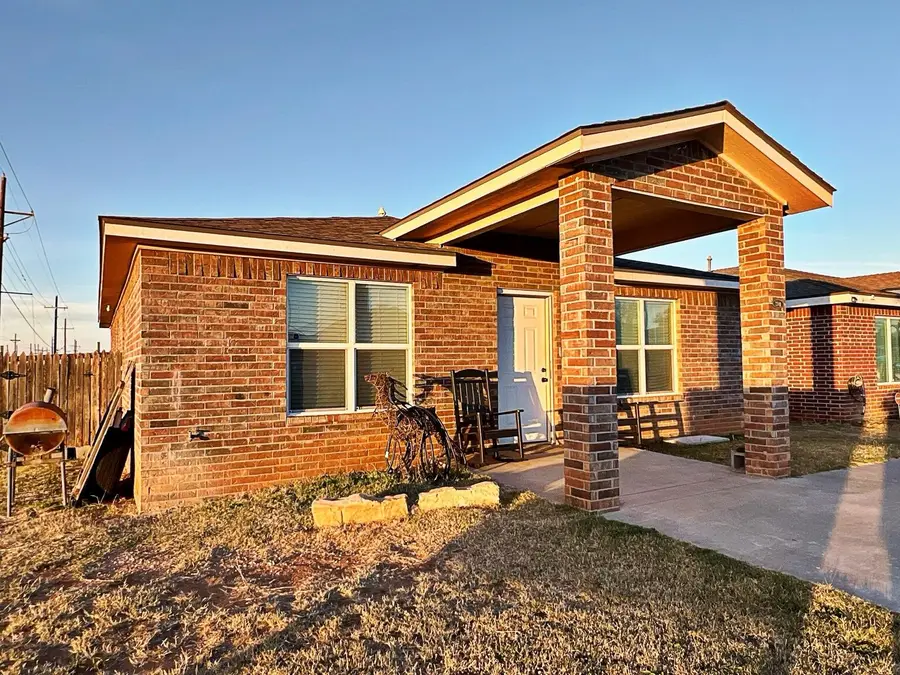 3301 E Dartmouth Street, Lubbock, TX 79403 - Image #2