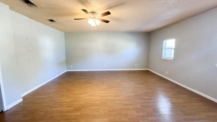 4825 53rd Street, Lubbock, TX 79414 - Image #2