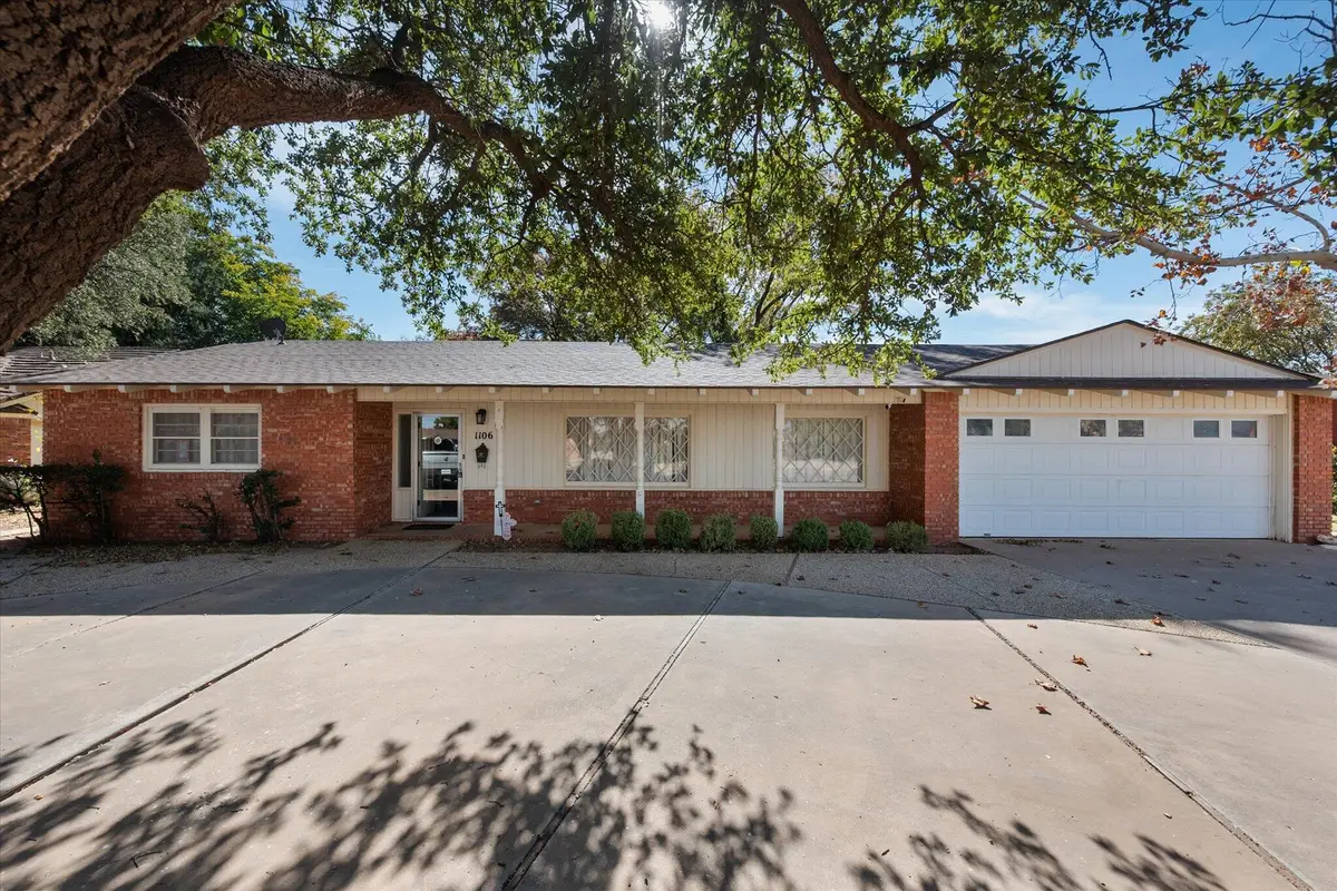 1106 E Tate Street, Brownfield, TX 79316 - Image #1