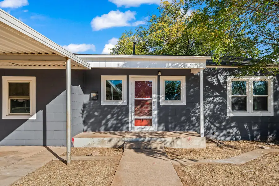 2712 37th Street, Lubbock, TX 79413 - Image #3