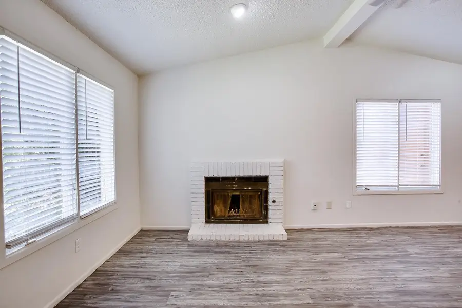 4749 2nd Street, Lubbock, TX 79416 - Image #3