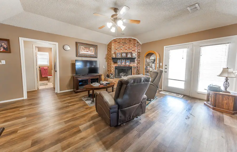 2503 108th Place, Lubbock, TX 79423 - Image #2
