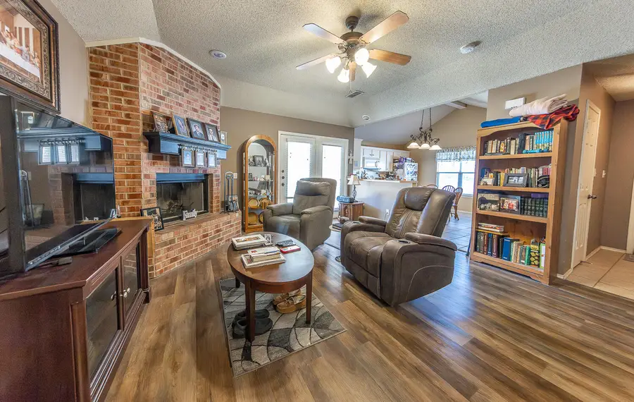 2503 108th Place, Lubbock, TX 79423 - Image #3