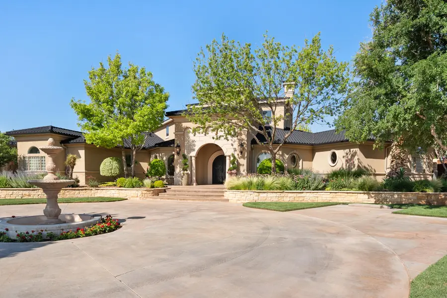 201 Duval Drive, Levelland, TX 79336 - Image #2