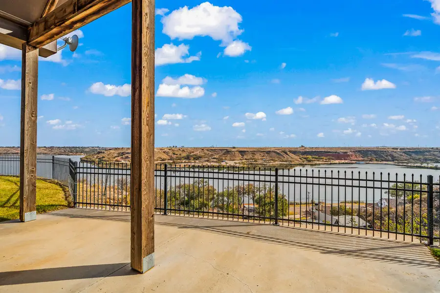 306 Palomino Drive, Lubbock, TX 79404 - Image #3