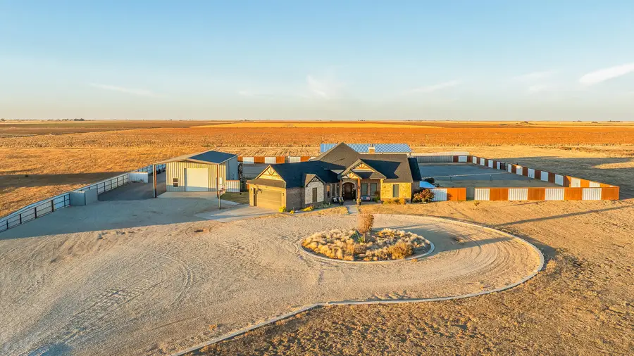 7723 E County Rd 5500, Idalou, TX 79329 - Image #2