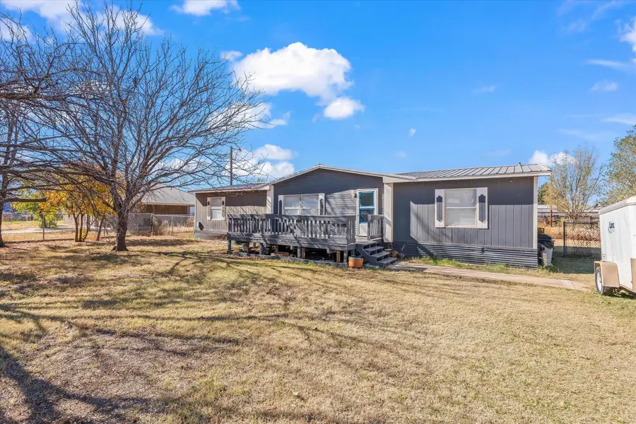 9909 N Chester Avenue, Lubbock, TX 79415 - Image #2