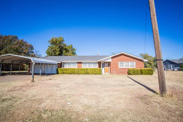1419 E Hwy 82, Crosbyton, TX 79322