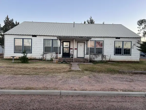 516 N Ave F, Denver City, TX 79323