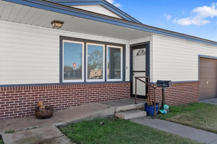 110 W Monroe Street, Levelland, TX 79336 - Image #2