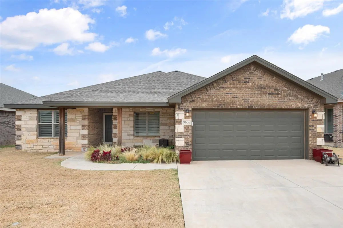 9606 Hope Avenue, Lubbock, TX 79424 - Image #1
