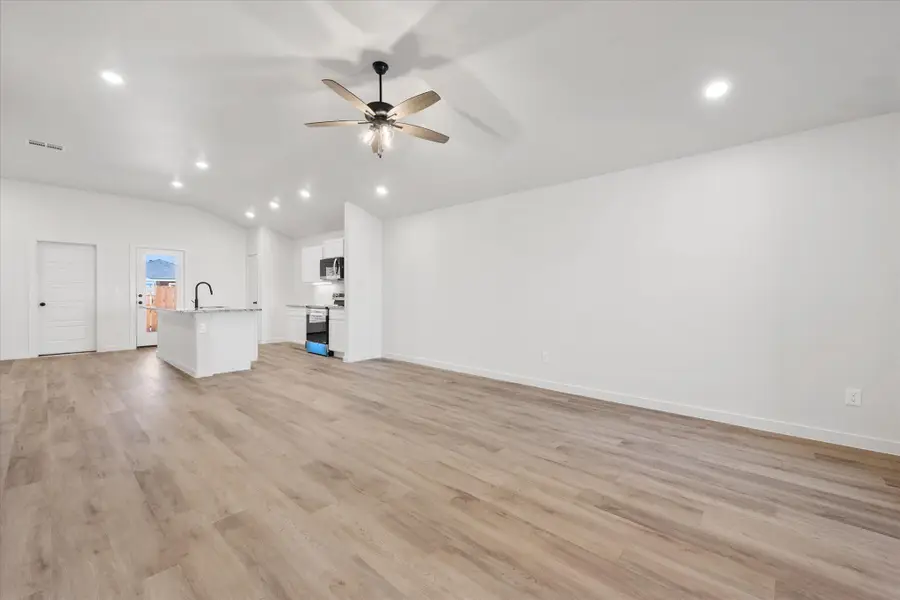 1309 N Chicago Avenue, Lubbock, TX 79416 - #3