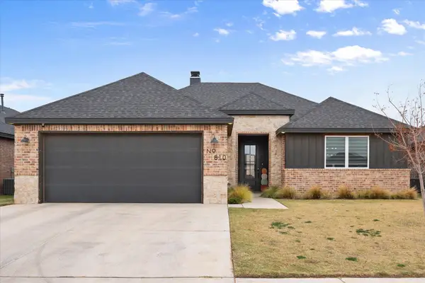 810 N 2nd Street, Wolfforth, TX 79382