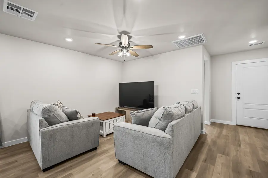 14506 Paris Avenue, Lubbock, TX 79423 - Image #3