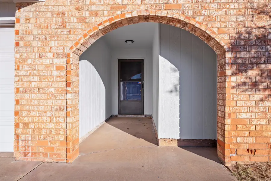 506 N Elmwood Avenue, Lubbock, TX 79416 - Image #2