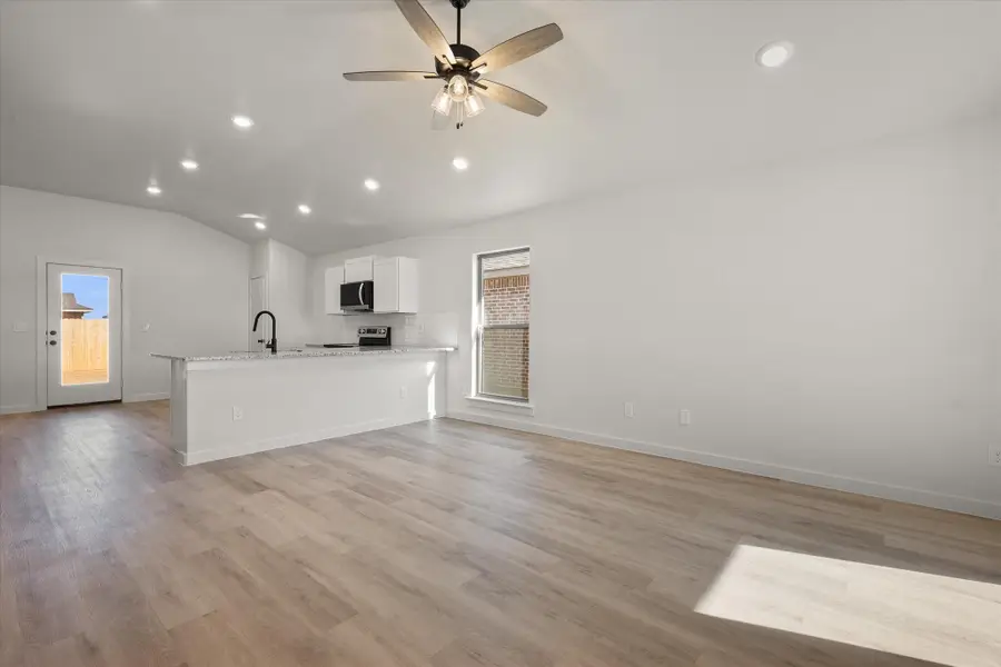 7210 8th Street, Lubbock, TX 79416 - Image #3