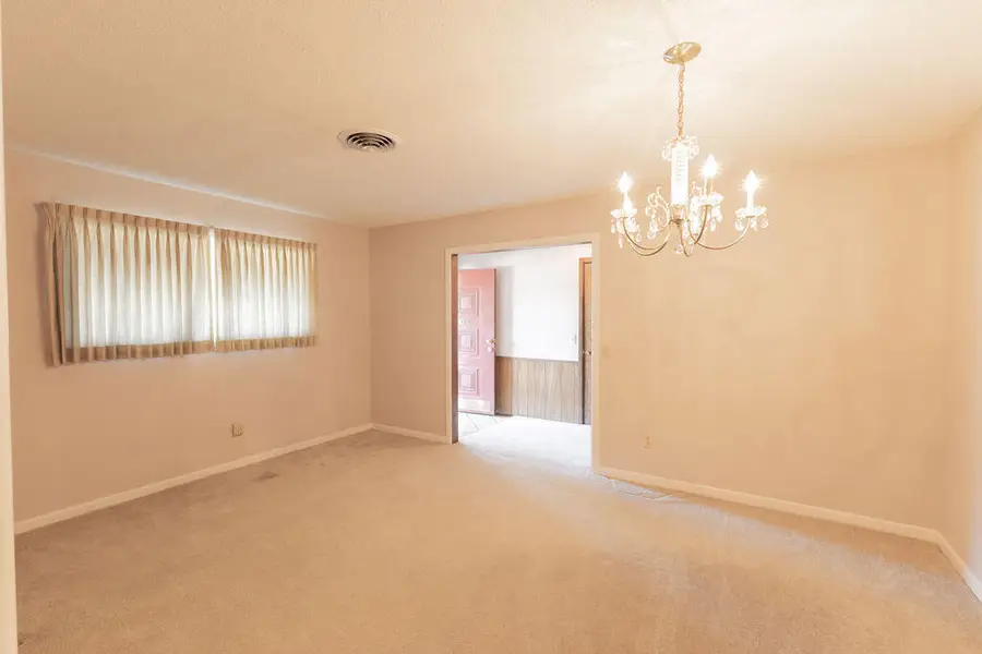 2503 Holliday Street, Plainview, TX 79072 - Image #2