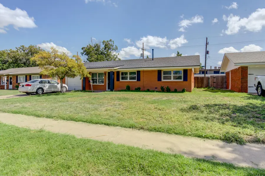 409 Bangor Avenue, Lubbock, TX 79416 - Image #2