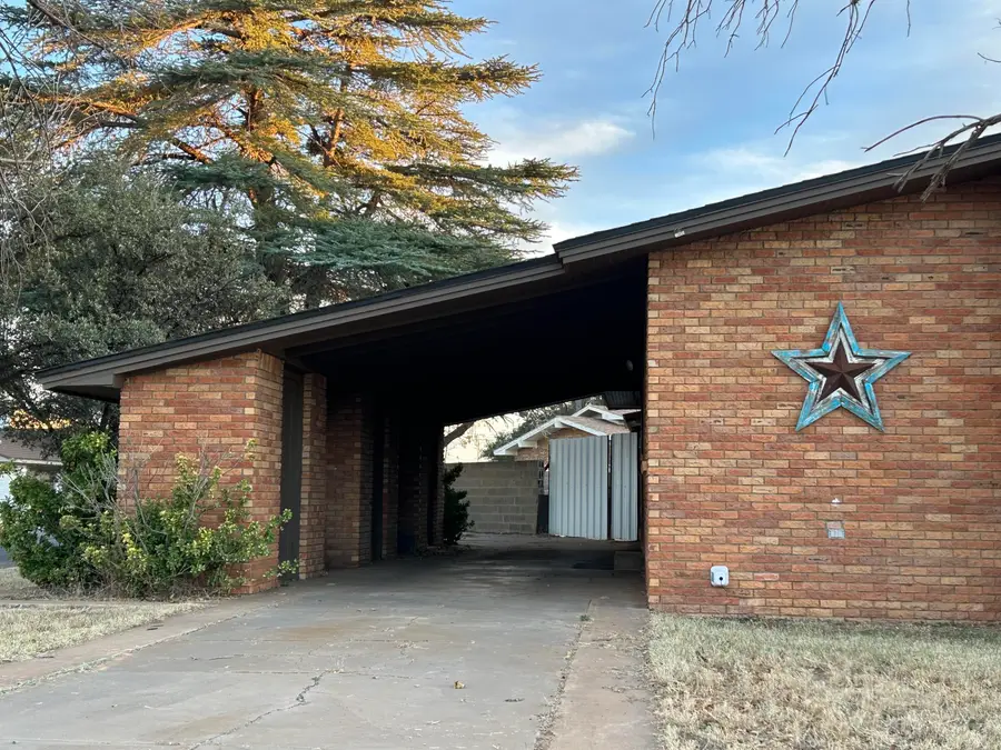 801 N 18th Street, Lamesa, TX 79331 - Image #2