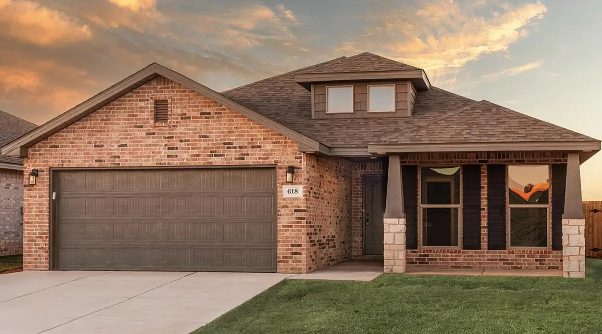 2002 Cottonwood Avenue, Wolfforth, TX 79382 - Image #1