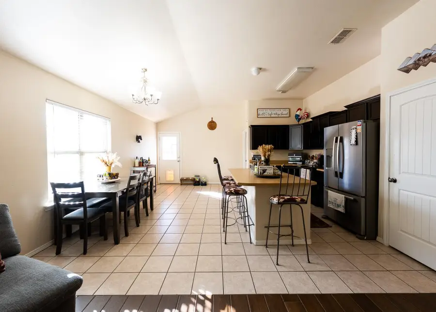 9104 Quincy Avenue, Lubbock, TX 79424 - Image #3
