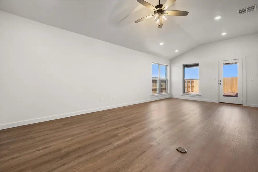 3120 138th Place, Lubbock, TX 79423 - #3