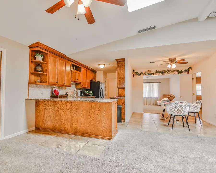 2931 E Baylor Street, Lubbock, TX 79403 - Image #2