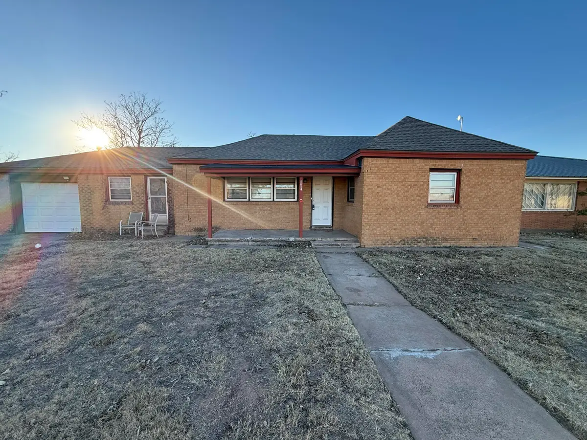 1211 Main, Ralls, TX 79357 - Image #1