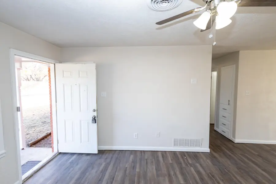 606 Bangor Avenue, Lubbock, TX 79416 - Image #3