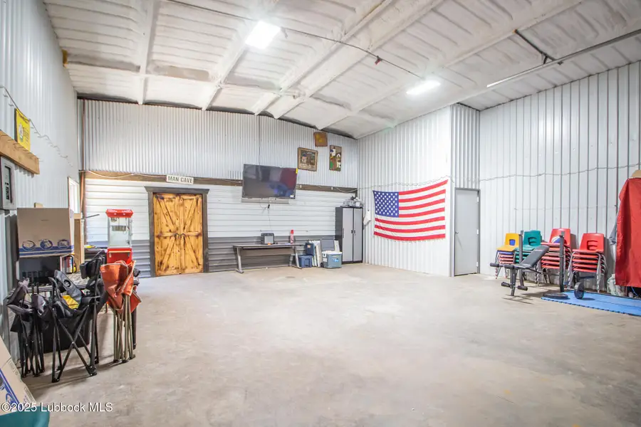 1319 N Cedar Street, Brownfield, TX 79316 - Image #3