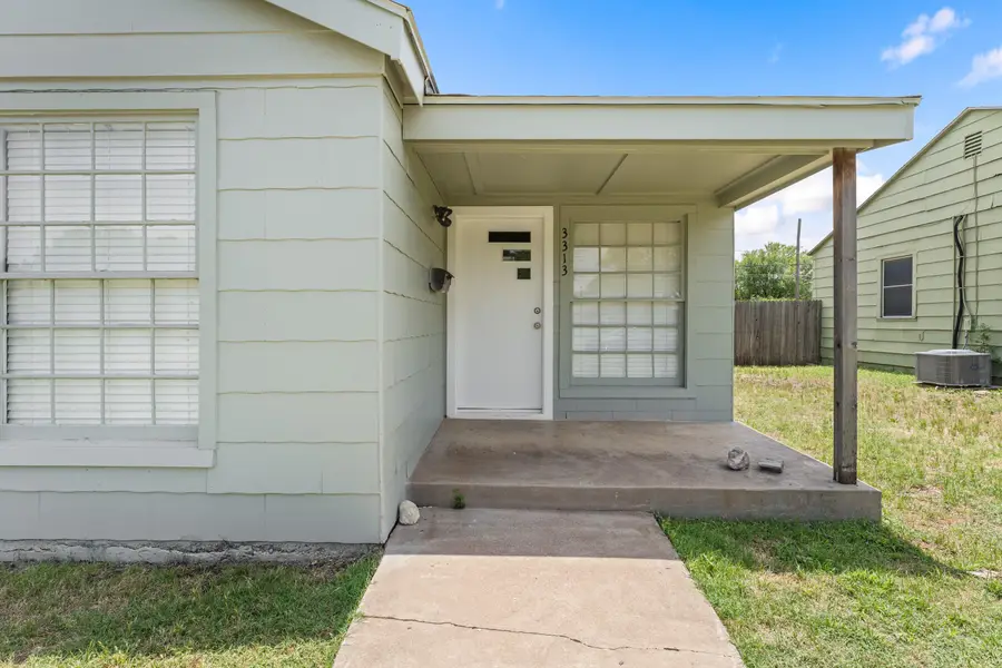 3313 26th Street, Lubbock, TX 79410 - Image #2