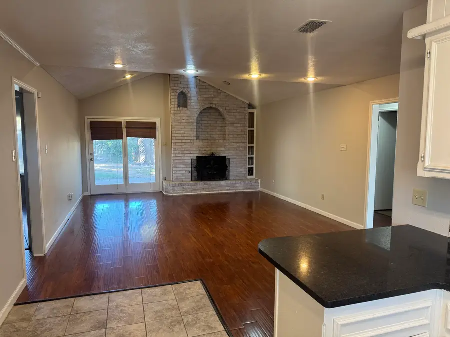 4932 63rd Street, Lubbock, TX 79414 - Image #3