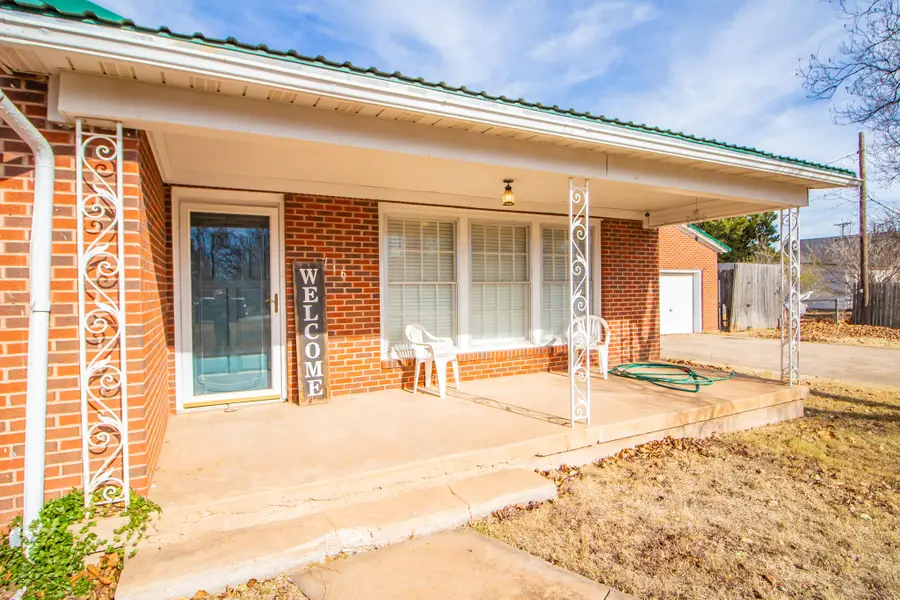 716 W Mississippi Street, Floydada, TX 79235 - Image #2